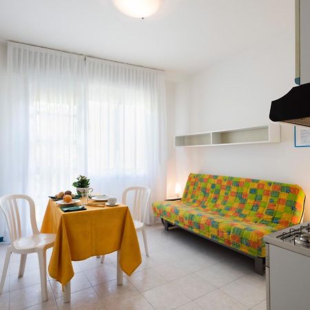 Aparthotel Pineda Bibione Exteriör bild